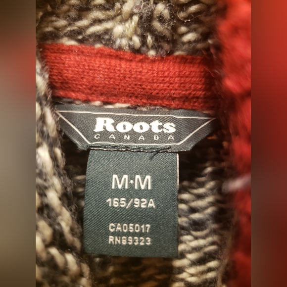 ROOTS Sweater - Picture 3 of 5